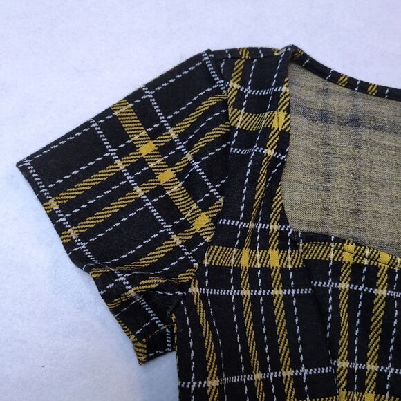 Hollister Plaid Crop Top Juniors XS Cap Sleeve Square Neck Button Black Yellow - Picture 3 of 9